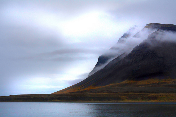 Viajar a Berserkjahraun en Islandia