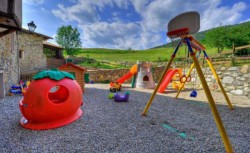 casa rural parque infantil lleida