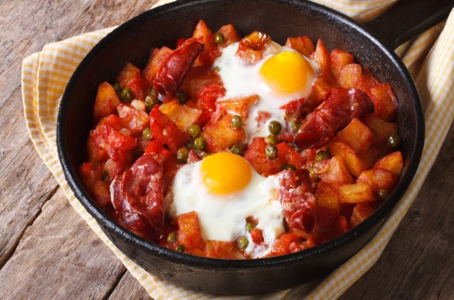 15 Comidas típicas de Sevilla que tienes que probar - TusCasasRurales.com