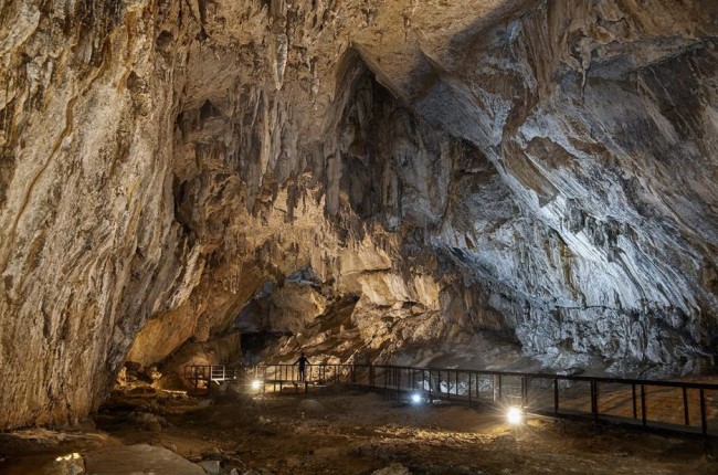 Cueva Cullalvera Cantabria
