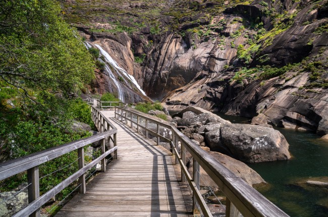 pasarela cascada Ézaro