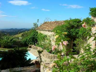 Casa Rural Montes de Almachada