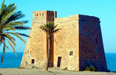 Torres defensivas de Perulico y Macenas