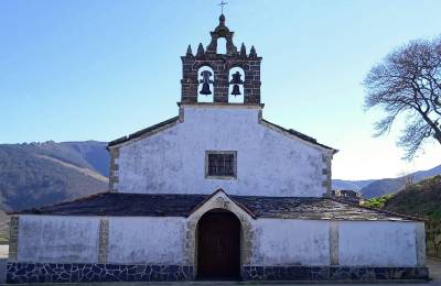 Iglesia Parroquial de Santa María de Paramios
