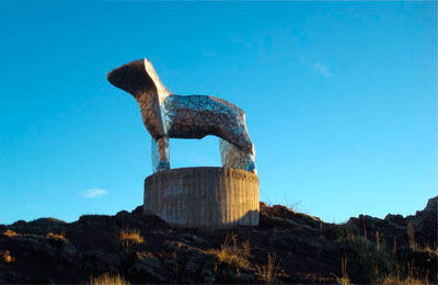 Monument al gos d'atura catalá