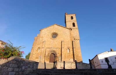 Iglesia de Santa María de Almocovar