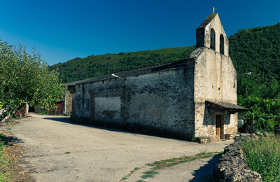 Iglesia de San Miguel de Barcia