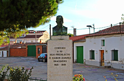 Monumento al imaginero Ramón Álvarez